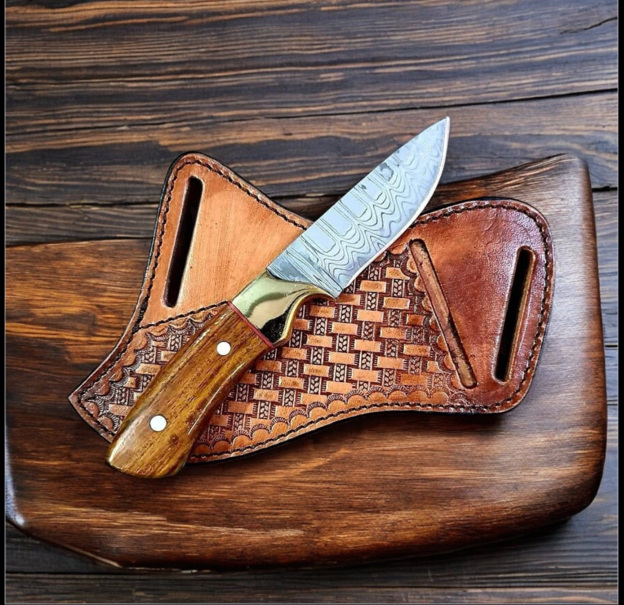 Handmade Western Fixed Blade Knife – 9" Damascus Steel Blade, Rosewood Handle & Leather Sheath